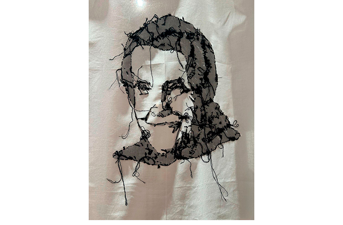 ellas (louise bourgeois), bordado, 41 x 41 cm. (reverso)