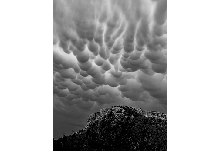 Nubes . Fotograf�a. 93.7 x 70 cm.